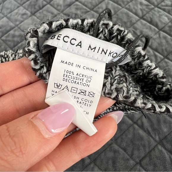 Rebecca Minkoff Beanie Hat Women Winter Marbled Pom Pom &Thumbhole Arm Warmer R - Picture 8 of 8